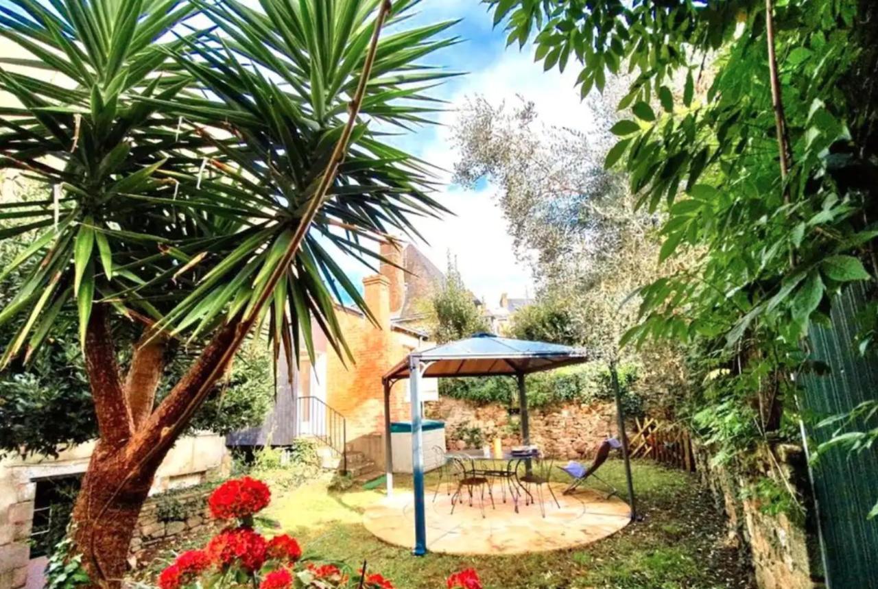 Le Patio, Coeur De Ville Avec Garage Et Jardin 瓦讷 外观 照片